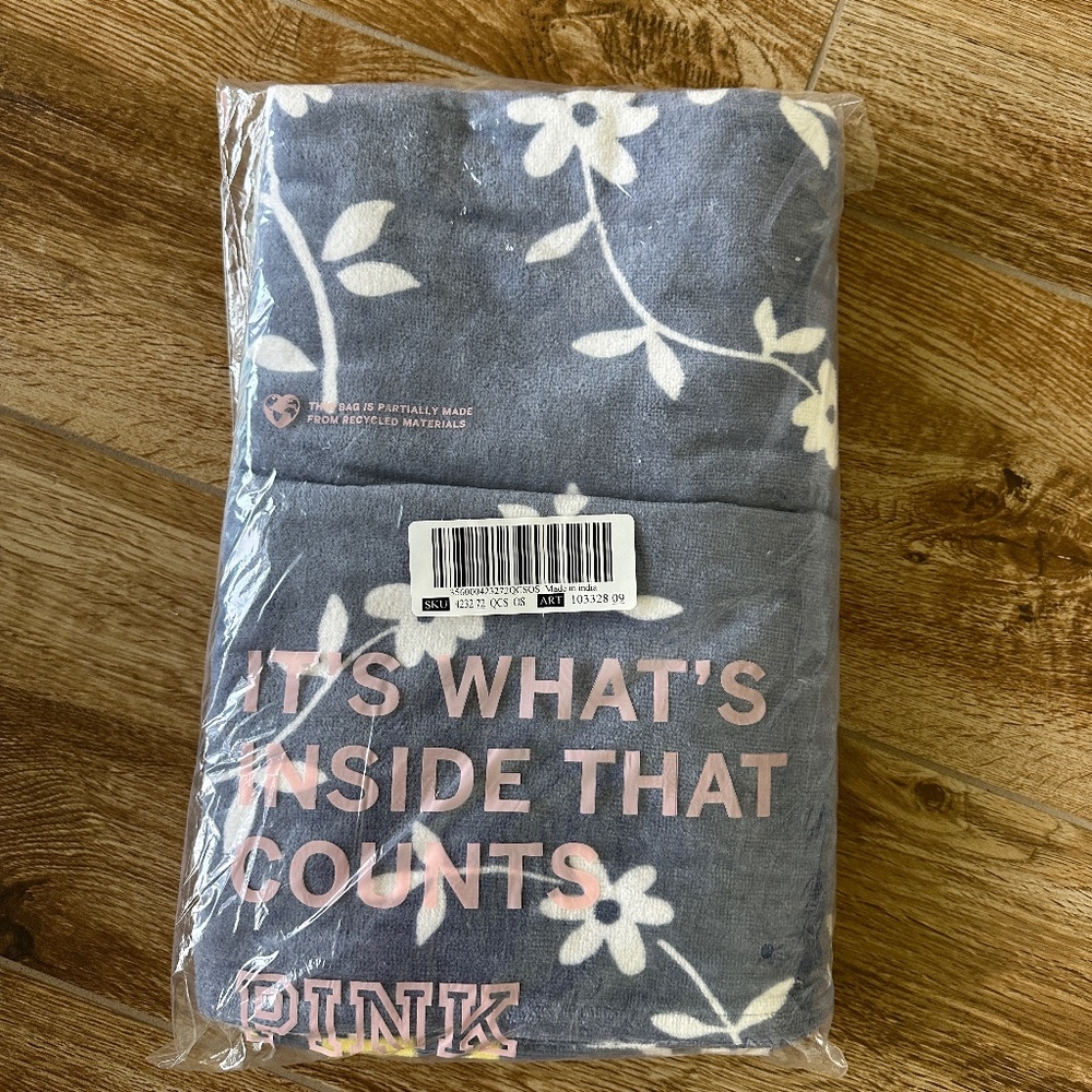 Brand New VICTORIA'S SECRET oversized beach towel
